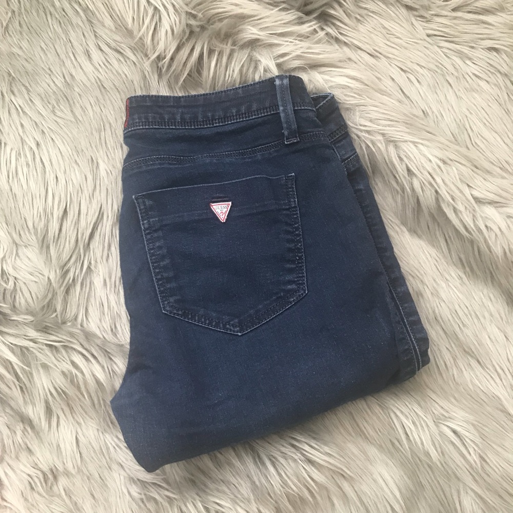 Guess dark off black Women’s skinny jeans